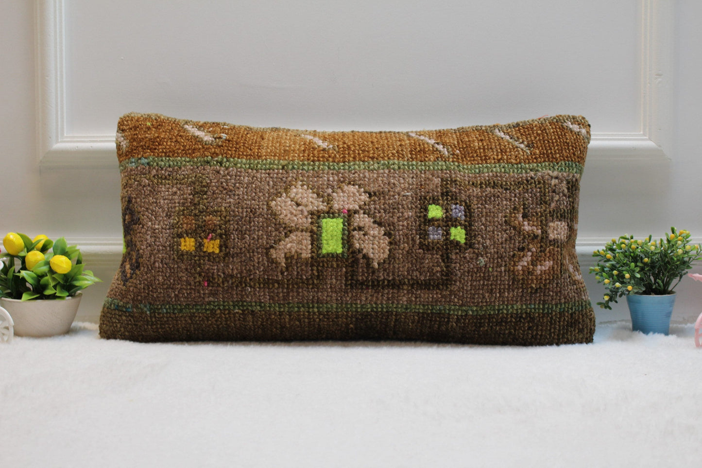 Handmade Kilim Pillow Cover: Upcycled Vintage Wool Rug, 12x24 inch