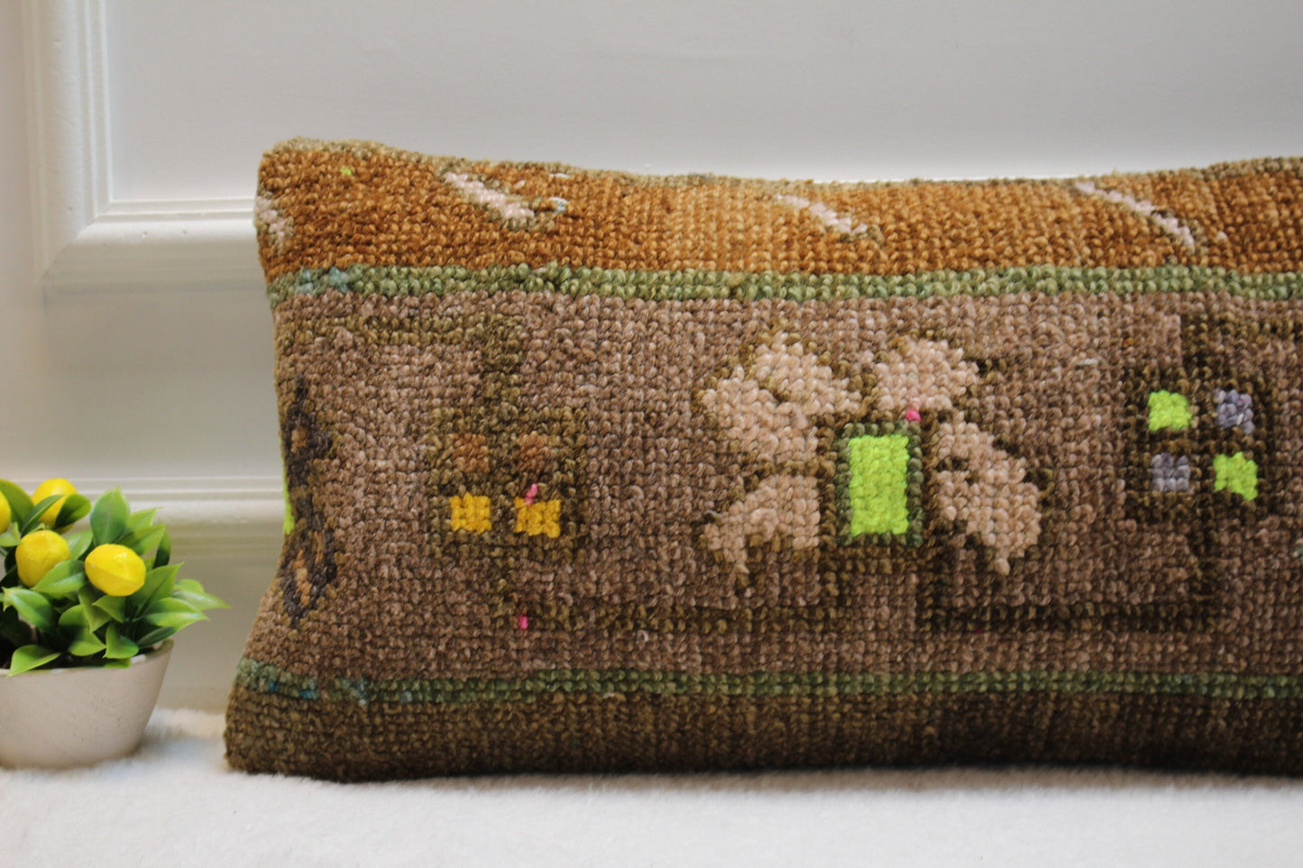 Handmade Kilim Pillow Cover: Upcycled Vintage Wool Rug, 12x24 inch