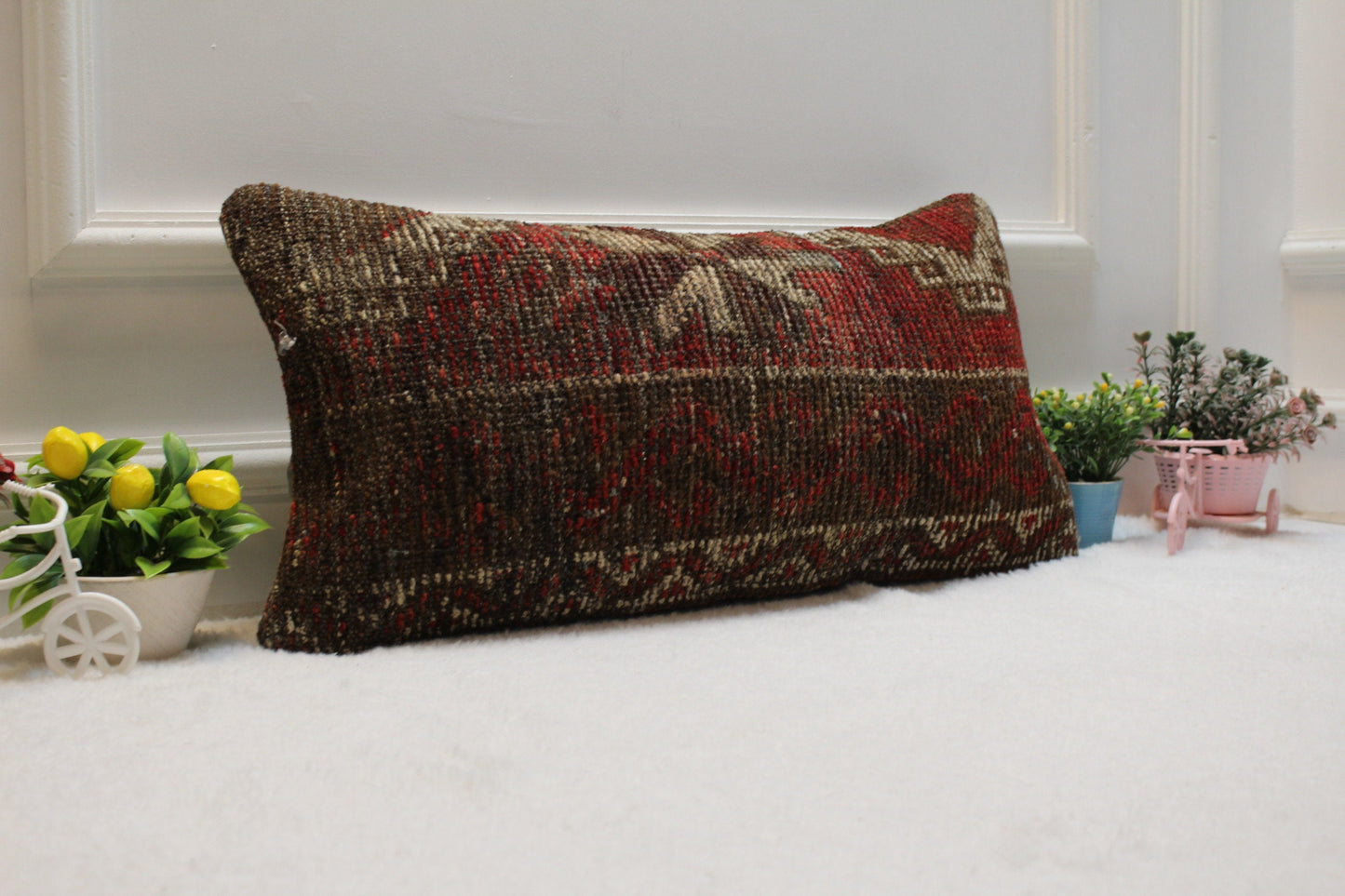 Handmade Turkish Rug Lumbar Pillow Cover: Boho Woven Wool (12x24 in)