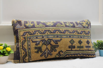 Handmade Turkish Rug Lumbar Pillow Cover: Vintage Wool (12x24 inc)