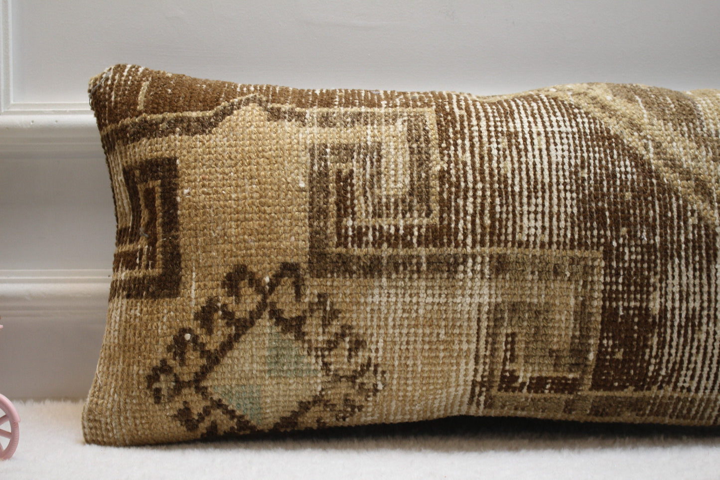 Handwoven Kilim Pillow Cover: Upcycled Wool, Beige Brown (12x24 in)