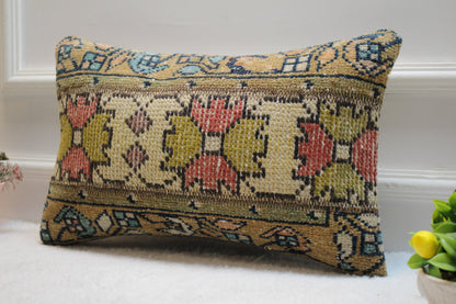 Floral Kilim Pillow Cover: Handmade Turkish Rug Lumbar Pillow, 12x20