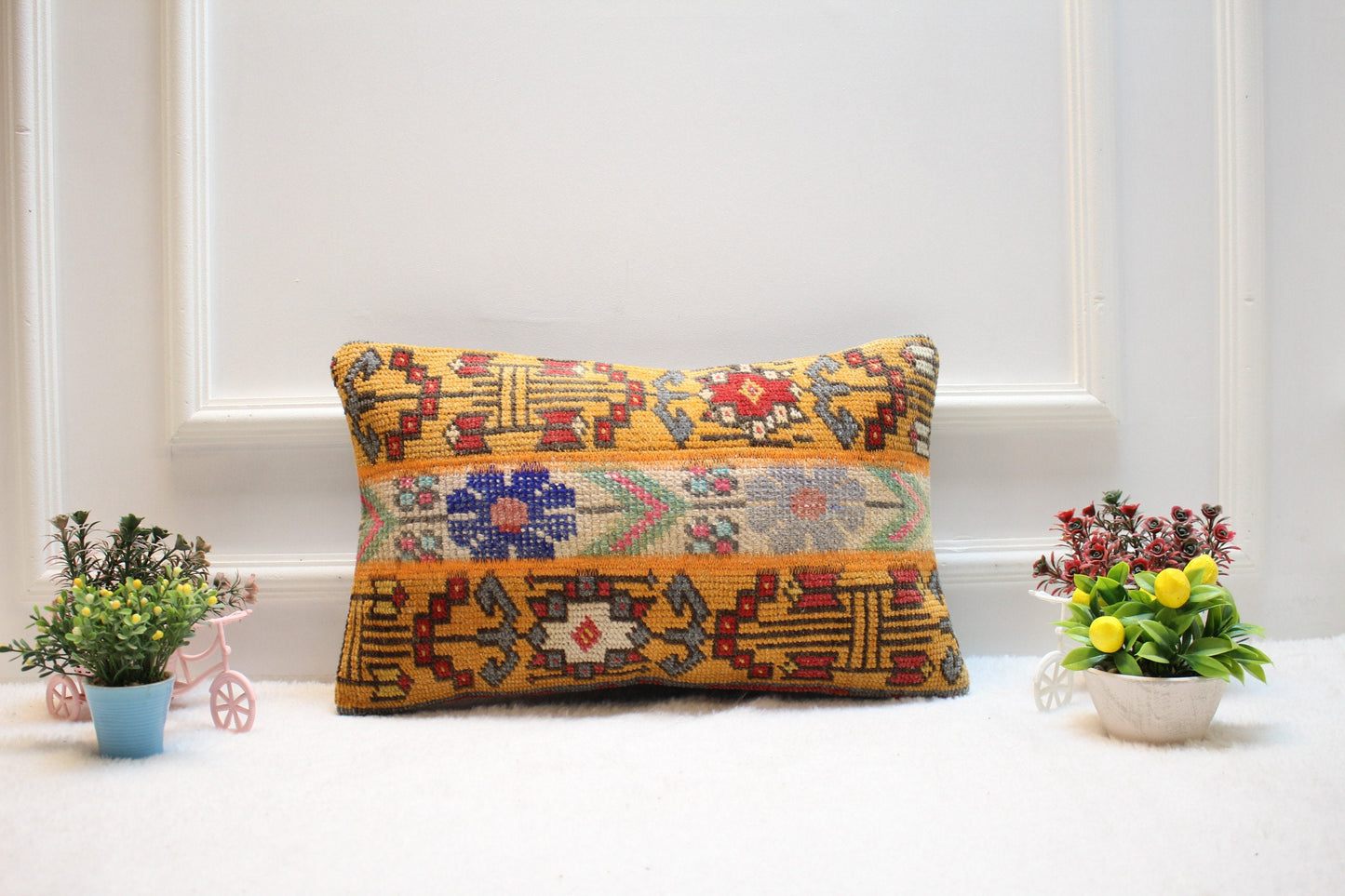 Handmade Turkish Rug Lumbar Pillow Cover: Organic Wool, Bohemian Decor (12x20 inc.)