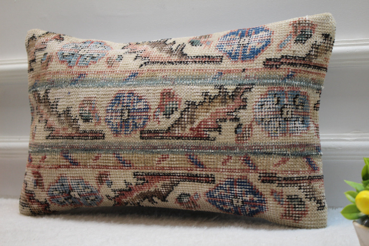 Floral Kilim Pillow Cover: Upcycled Turkish Rug, Boho Decor (12x20 inc)