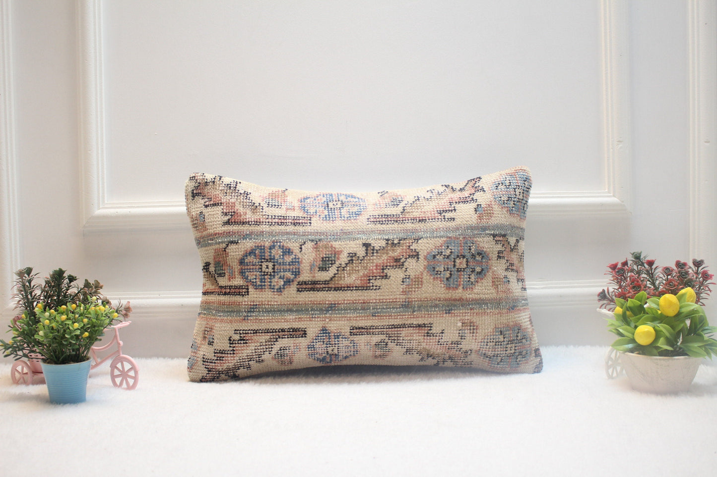 Ethnic Lumbar Pillow Cover: Vintage Rug, Organic Wool (12x20 inc)