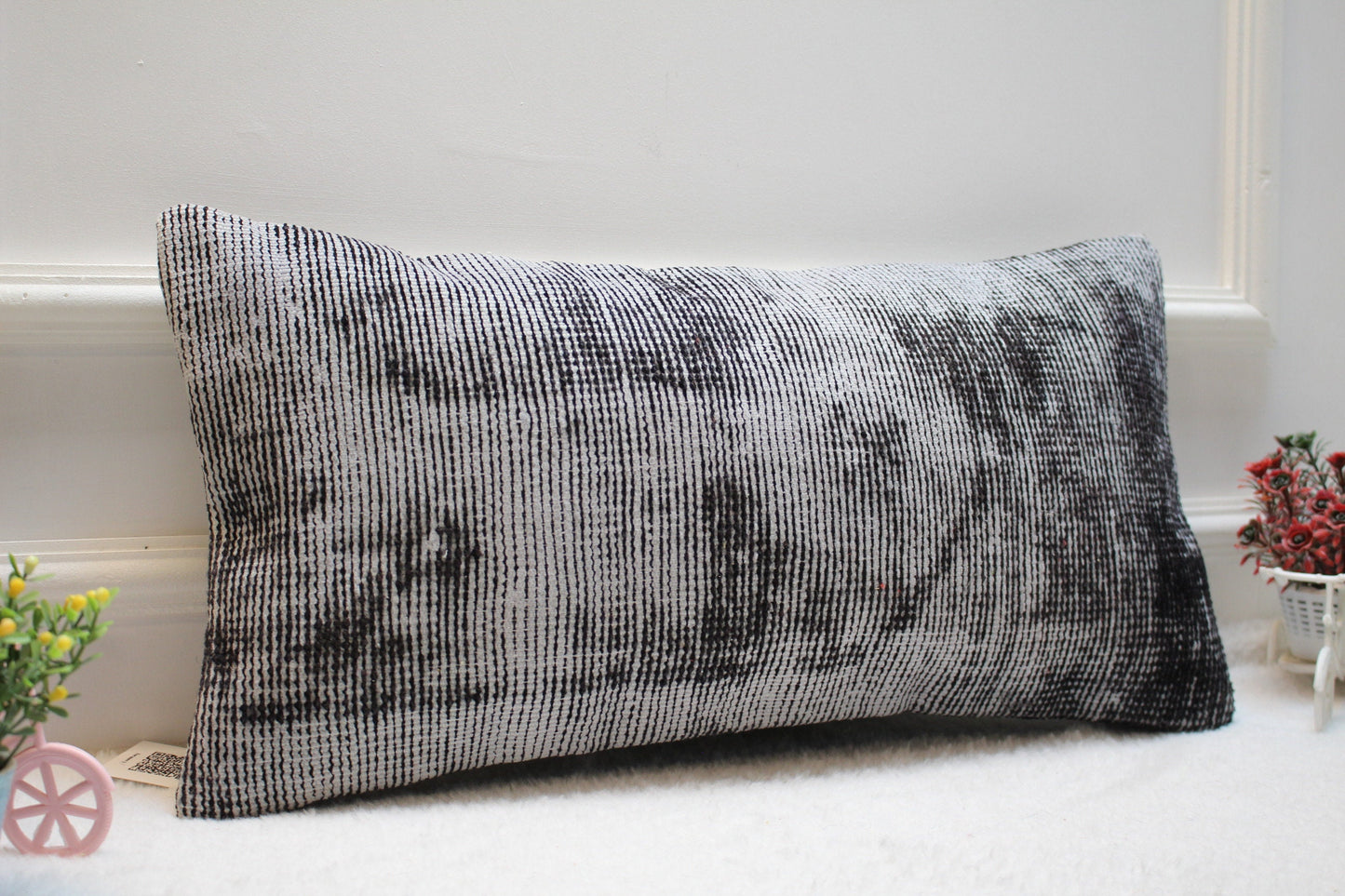Handmade Kilim Lumbar Pillow Cover: Upcycled Woven Rug, Gray (12x24 inc.)