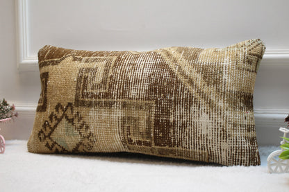 Handwoven Kilim Pillow Cover: Upcycled Wool, Beige Brown (12x24 in)