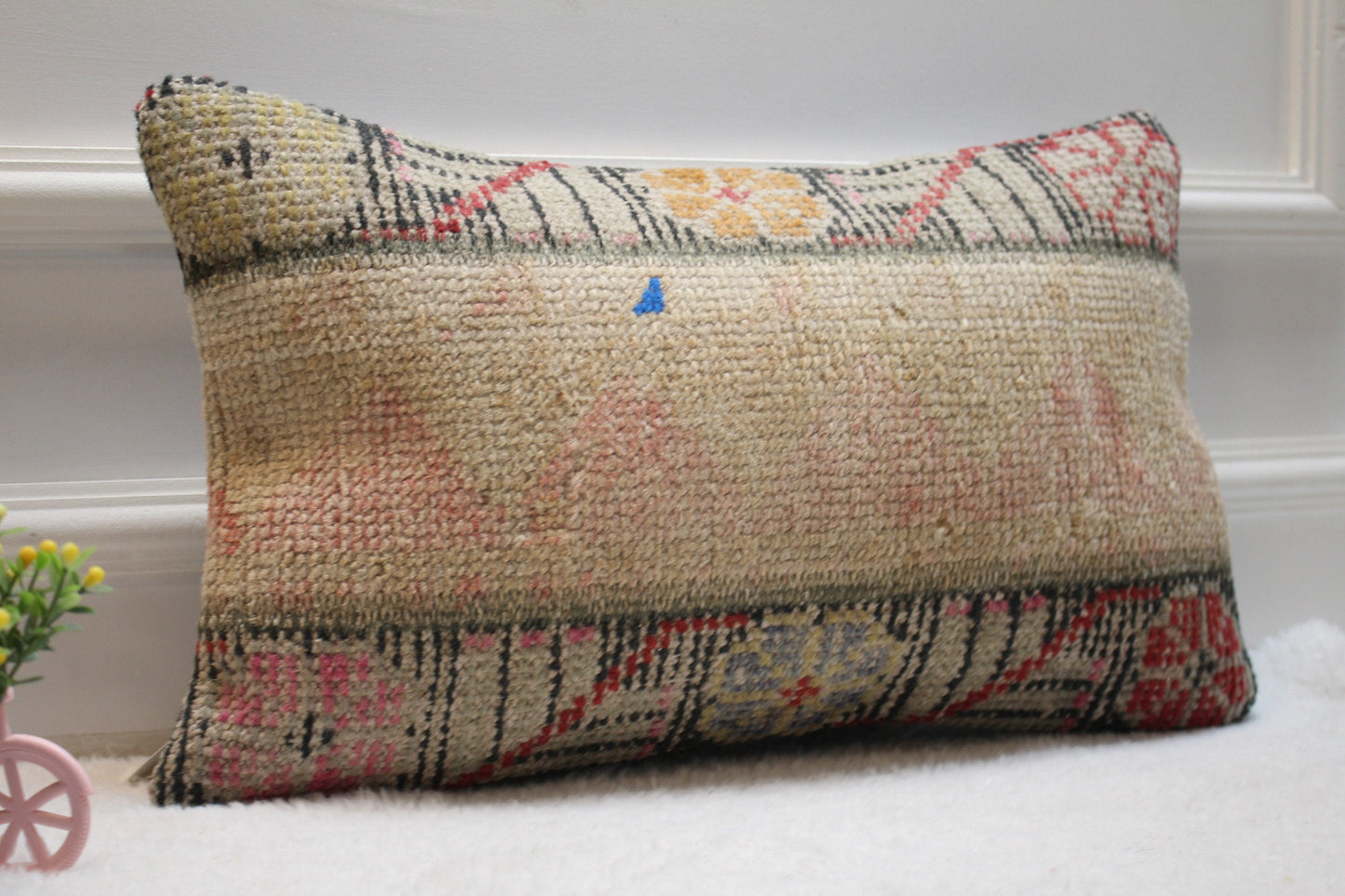 Handmade Kilim Pillow Cover: Organic Wool, Bohemian Decor (12x20 inc)