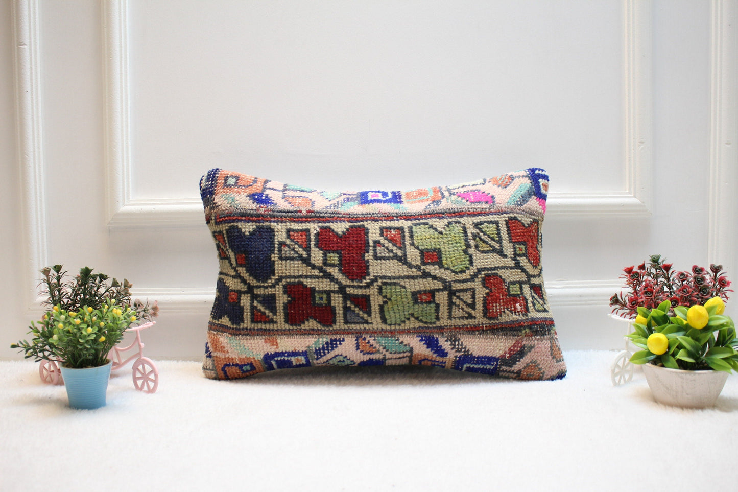 Vintage Turkish Rug Lumbar Pillow Cover: Handmade Kilim, 12x20 inch