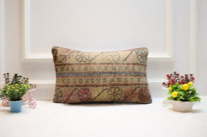 Vintage Turkish Rug Pillow Cover: Boho Woven Wool, 12x20 inch