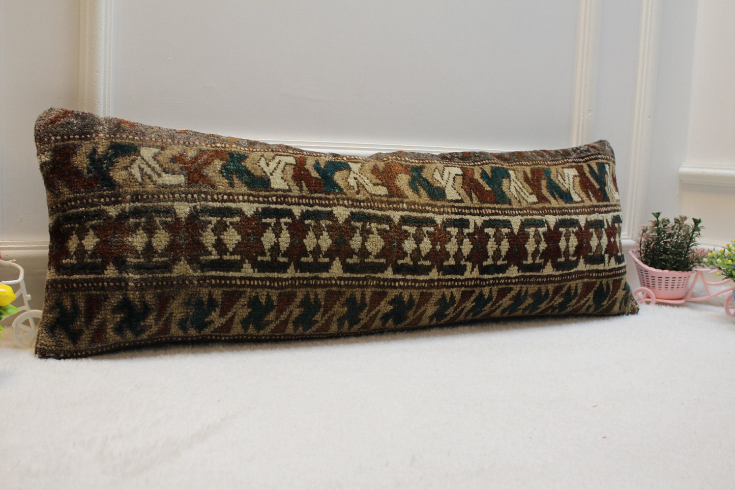 Handmade Lumbar Kilim Pillow Cover: Organic Wool, Geometric Brown (12x36 in)