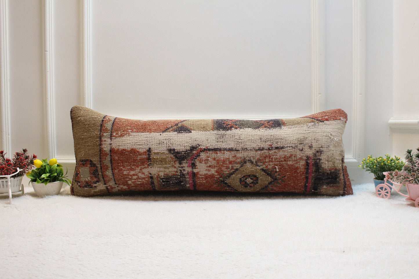 Handmade Wool Lumbar Pillow Cover: Vintage Turkish Rug, 12x36 inc