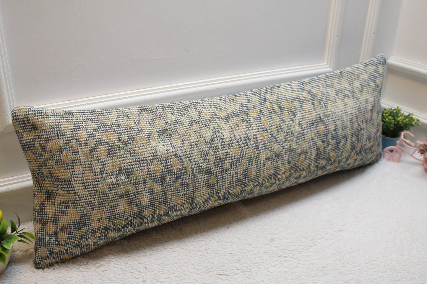 Blue Vintage Turkish Rug Pillow Cover: Handmade Organic Wool (12x36 in)