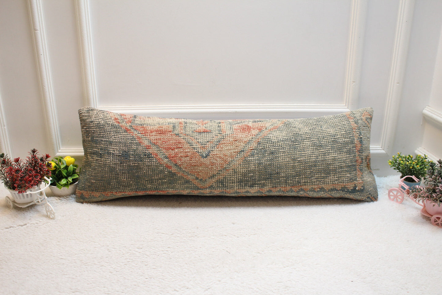 Vintage Turkish Rug Lumbar Pillow Cover: Handmade Wool, 12x36 inch