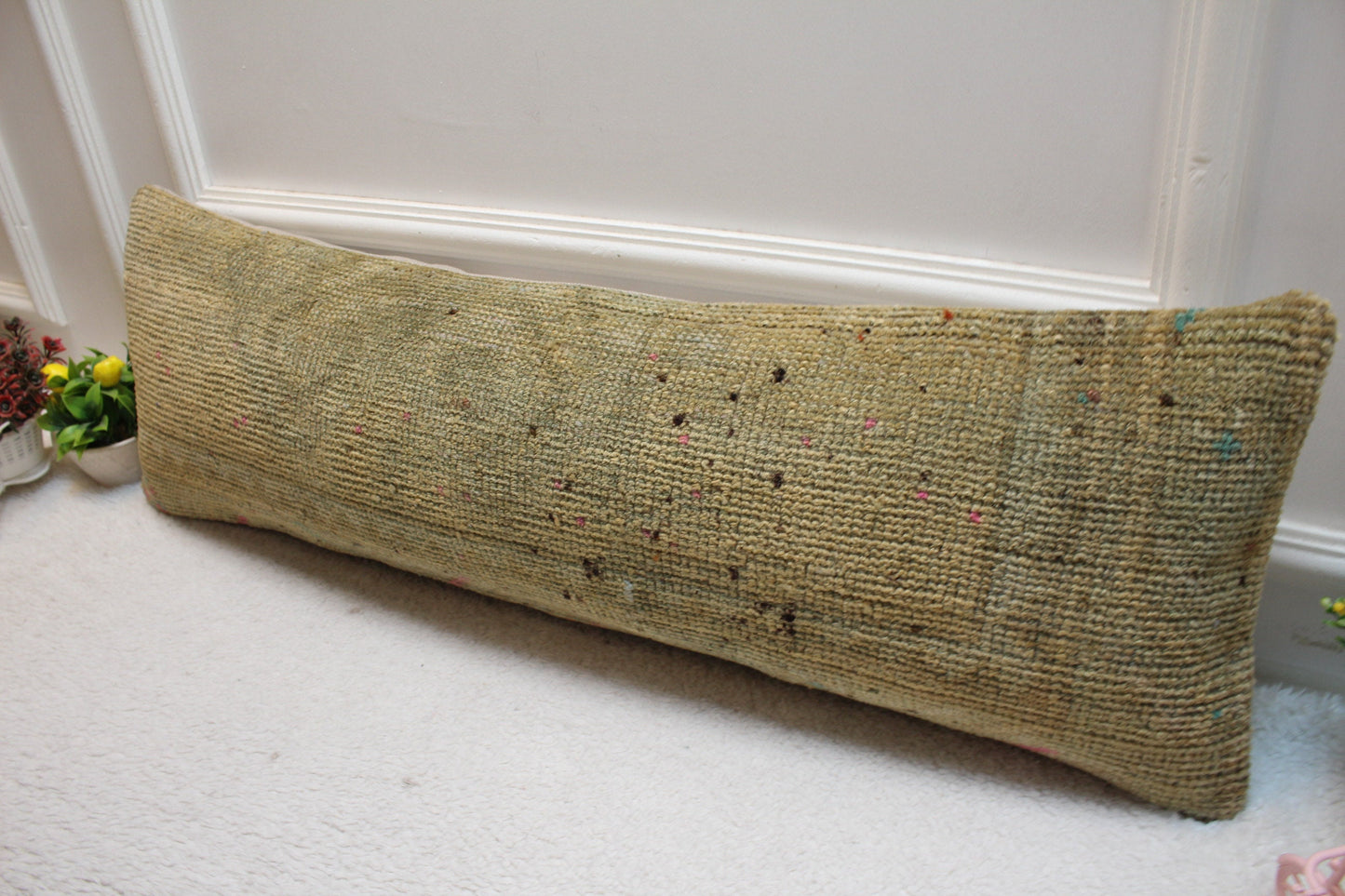 Beige Vintage Turkish Rug Pillow Cover: Handmade Wool Lumbar Pillow (12x36 in)