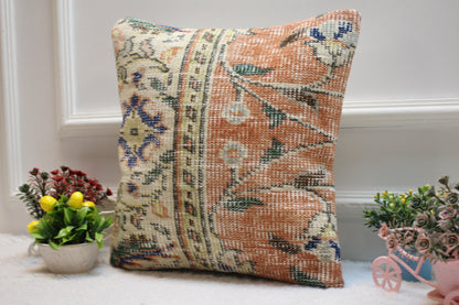 Floral Kilim Pillow Cover (16x16 inc)