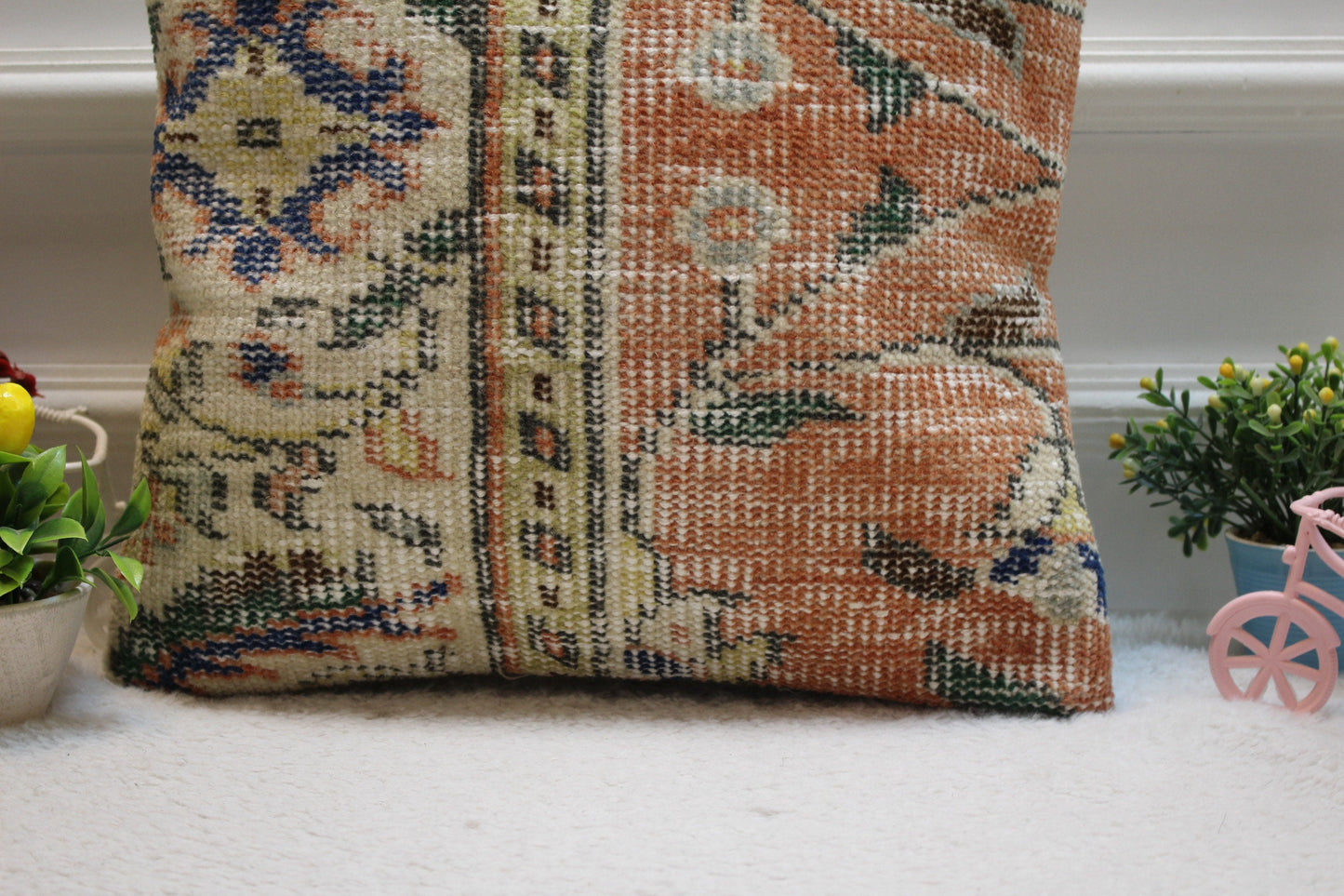 Floral Kilim Pillow Cover (16x16 inc)