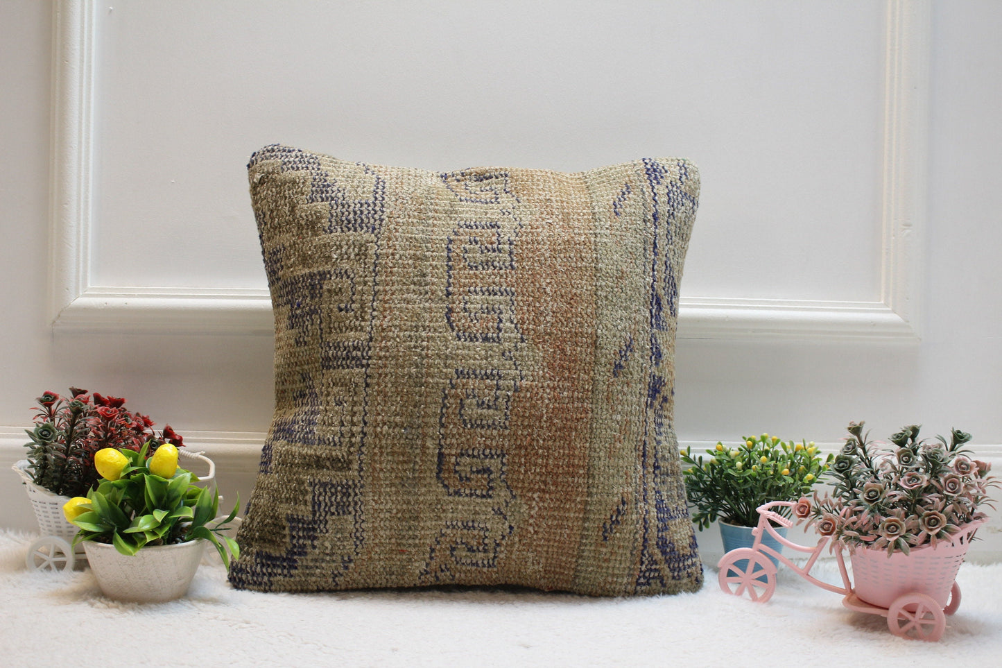 Handmade Turkish Rug Pillow Cover: Upcycled Organic Wool, 16x16 inch
