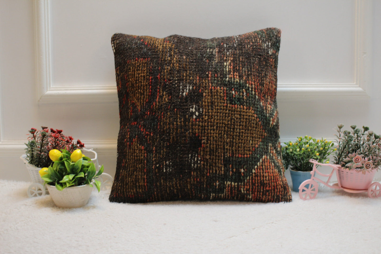 Handmade Turkish Rug Pillow Cover: Upcycled Boho Home Decor (16x16 inc)