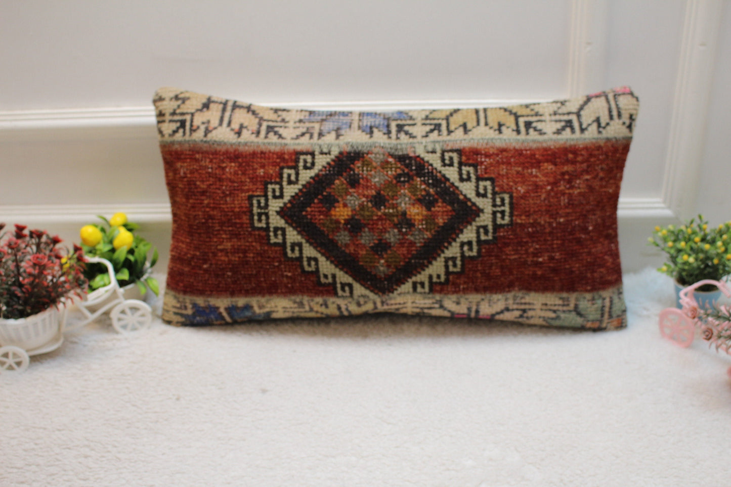 Red Turkish Rug Pillow Cover: Vintage Wool Lumbar Pillow (12x24 inc)