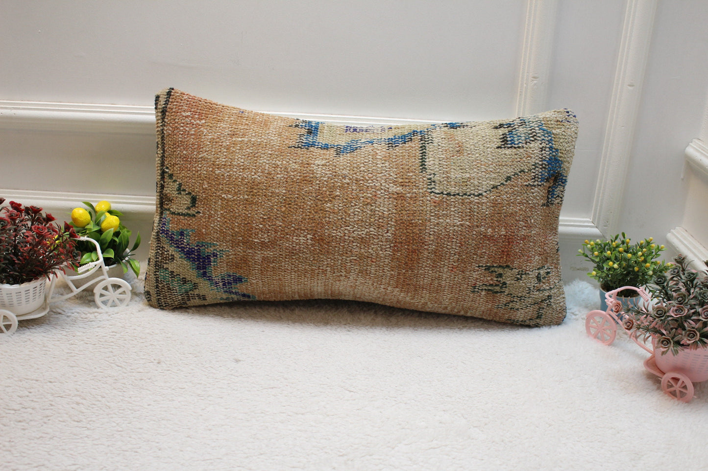 Handmade Turkish Rug Lumbar Pillow Cover: Organic Wool Kilim Pillow (12x24 in)