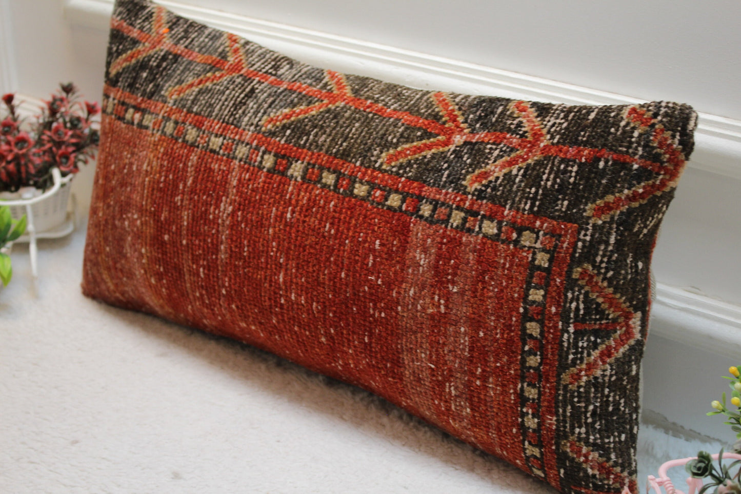 Handmade Turkish Lumbar Pillow Cover: Organic Wool Kilim, 12x24 inch