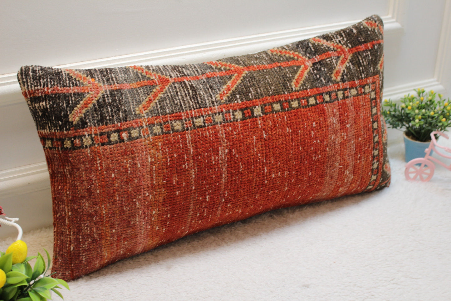 Handmade Turkish Lumbar Pillow Cover: Organic Wool Kilim, 12x24 inch