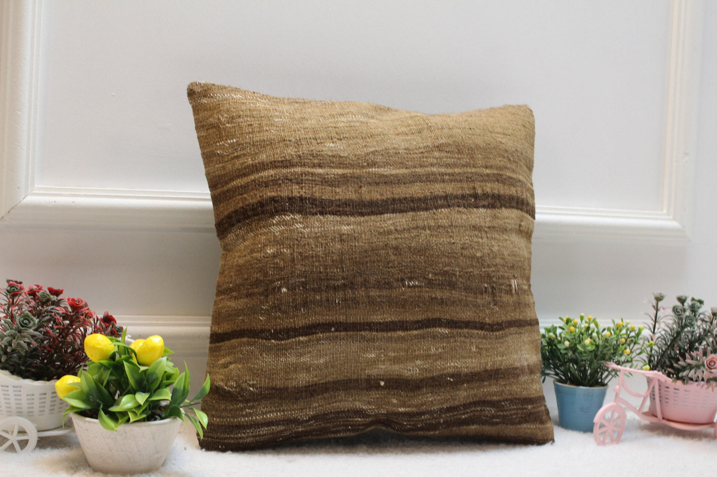 Handmade Brown Kilim Pillow Cover: Vintage Woven Rug, 16x16 inch