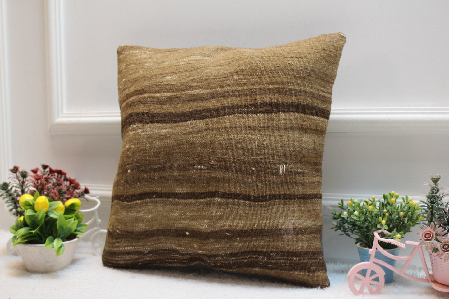 Handmade Brown Kilim Pillow Cover: Vintage Woven Rug, 16x16 inch
