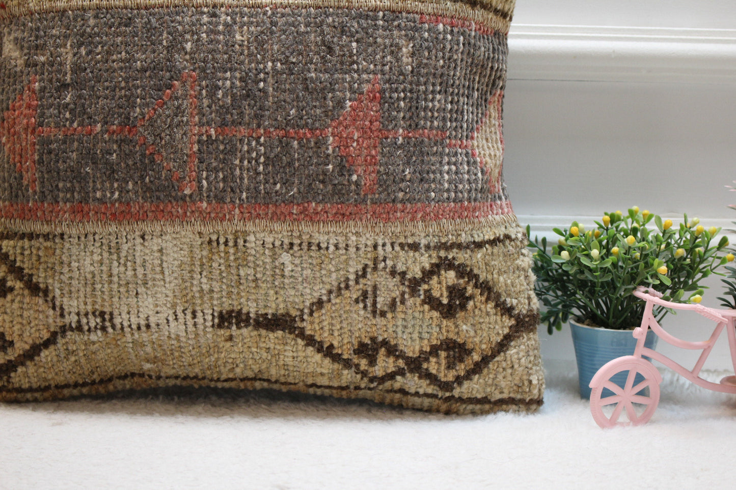 Handmade Turkish Rug Pillow Cover: Beige & Gray Wool, 16x16 inch