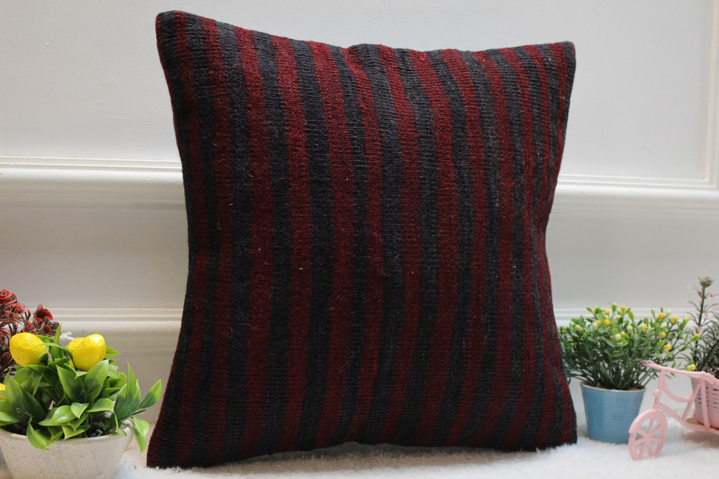 Black and Red Turkish Kilim Pillow Cover: Handmade Wool (16x16 inc)