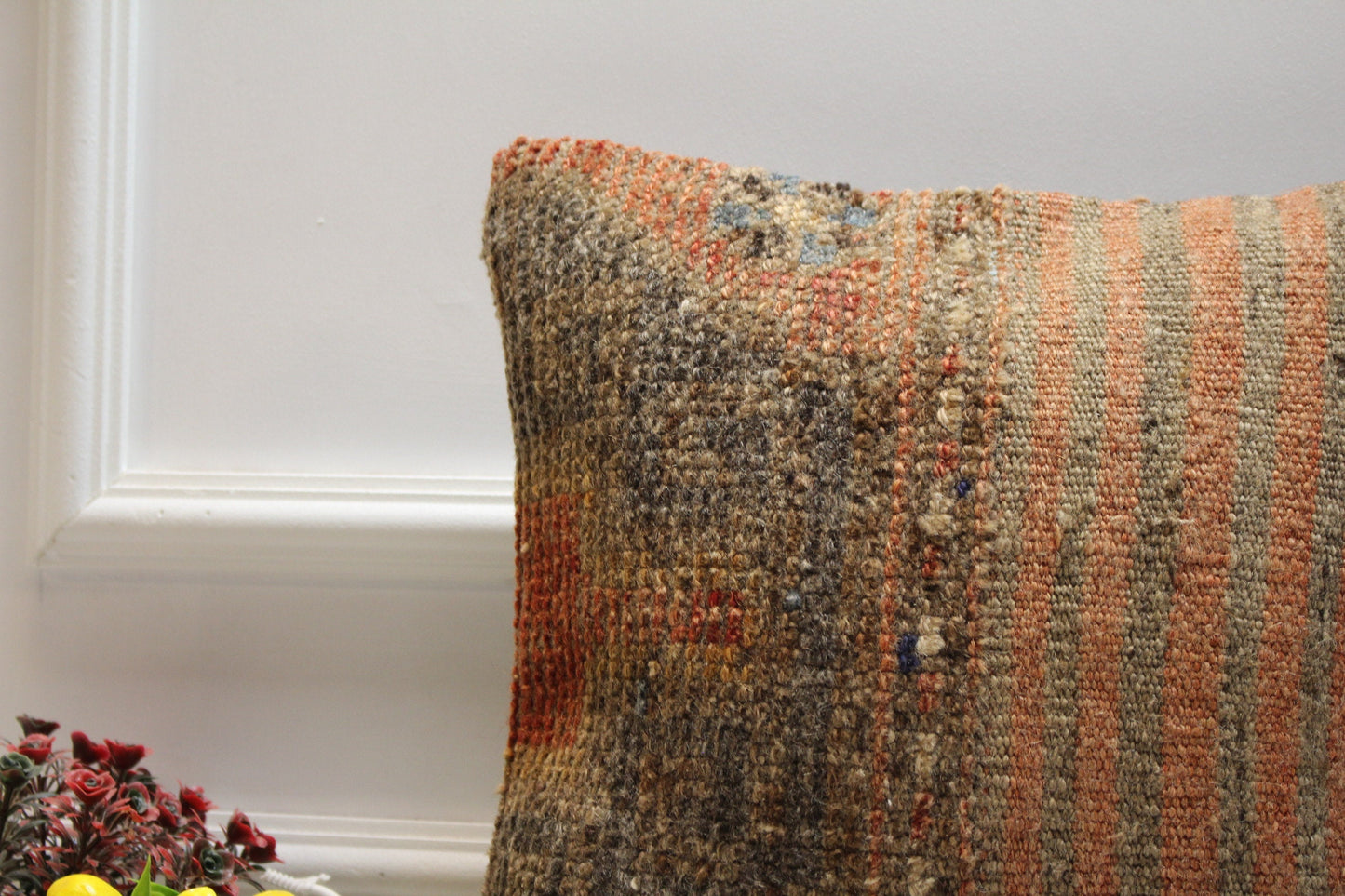 Handmade Kilim Pillow Cover: Vintage Upcycled Wool, 16x16 inch