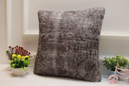 Gray Vintage Turkish Rug Pillow Cover: Handmade Wool Throw (16x16 in)