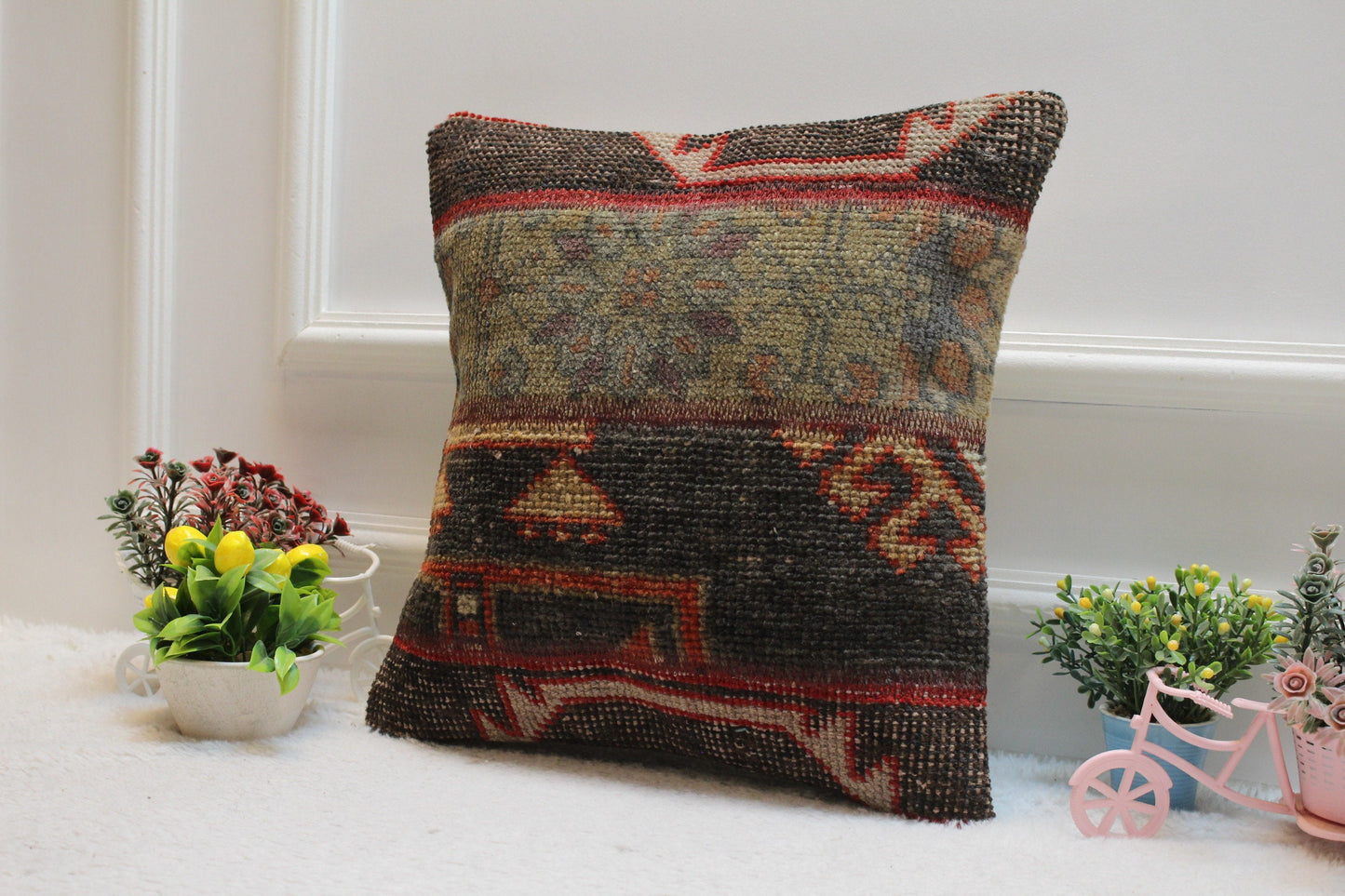 Handmade Turkish Kilim Pillow Cover: Upcycled Woven Rug, 16x16 inc.