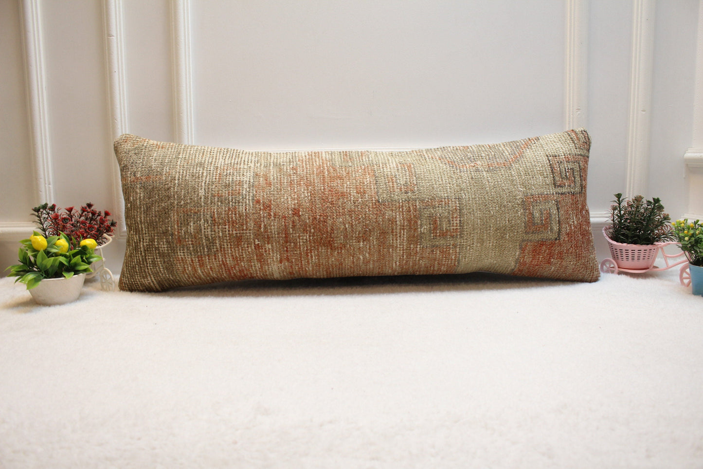 Vintage Turkish Rug Lumbar Pillow Cover: Boho Woven Wool (12x36 in)