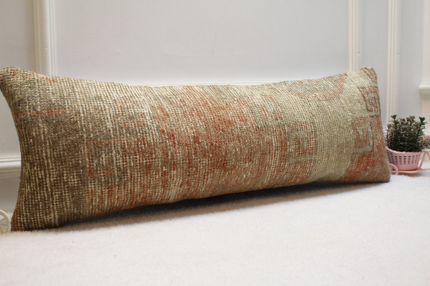 Vintage Turkish Rug Lumbar Pillow Cover: Boho Woven Wool (12x36 in)