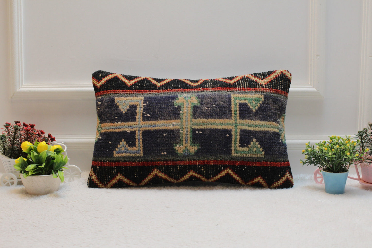 Geometric Turkish Rug Lumbar Pillow Cover: Black Vintage Woven Pillow (12x20 in)