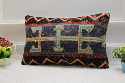 Geometric Turkish Rug Lumbar Pillow Cover: Black Vintage Woven Pillow (12x20 in)