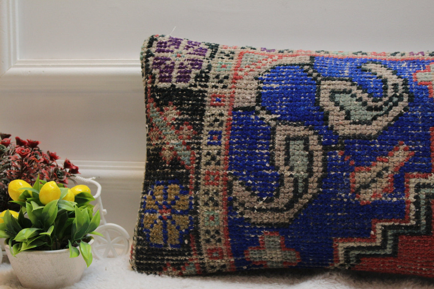 Handmade Turkish Rug Lumbar Pillow Cover: Vintage Woven Wool (12x20 in)