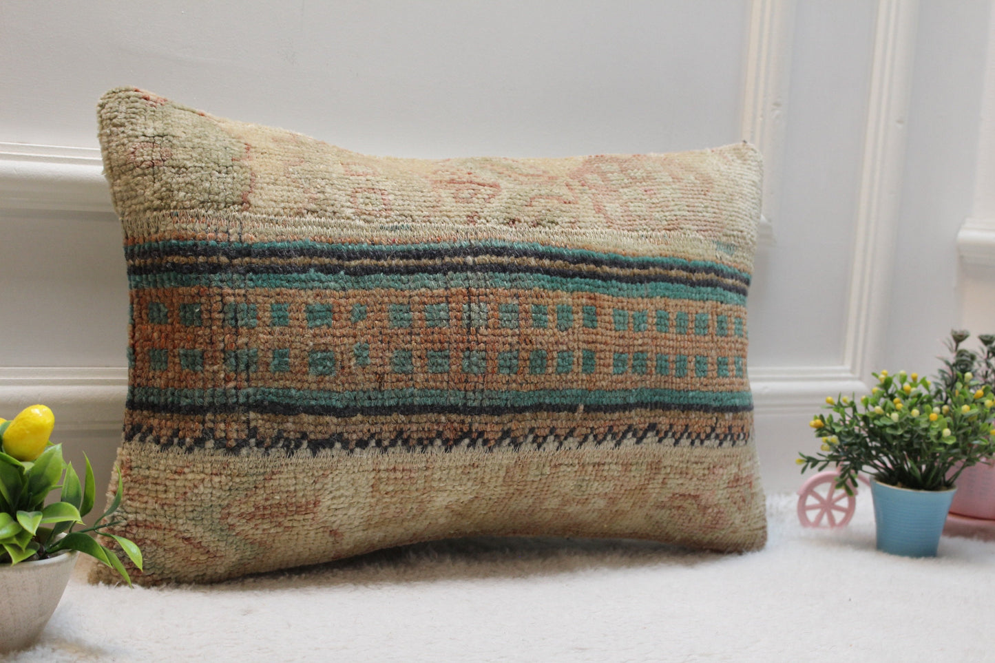 12x20 Lumbar Pillow Cover: Organic Wool Turkish Rug, Vintage Design