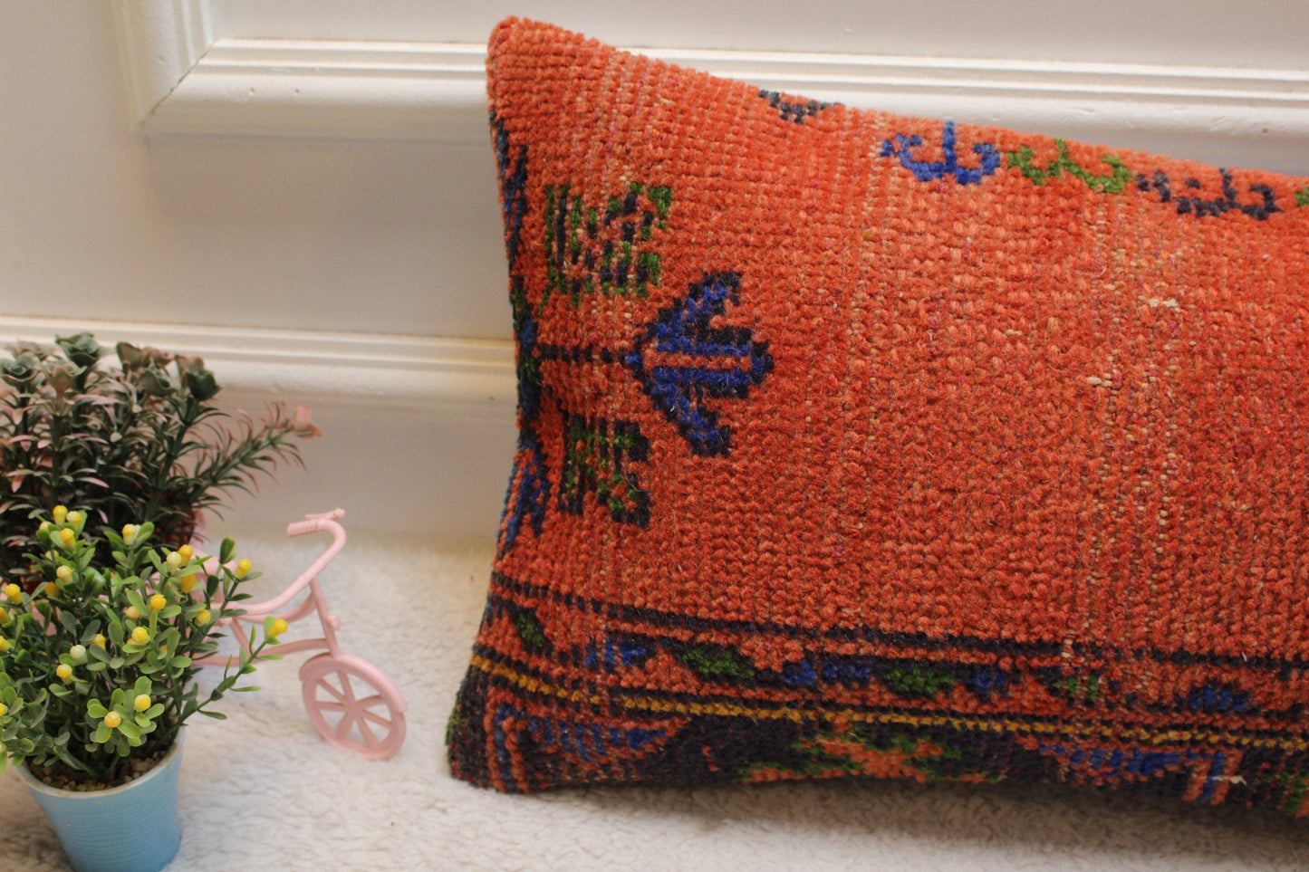 Floral Kilim Lumbar Pillow Cover: Turkish Rug Pillow, 12x24 inch