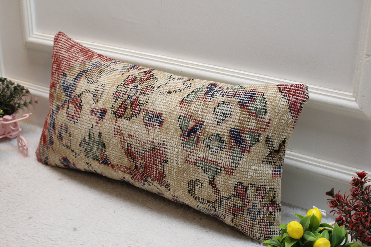 Floral Kilim Lumbar Pillow Cover: Handmade Turkish Rug Pillow, 12x24 inch