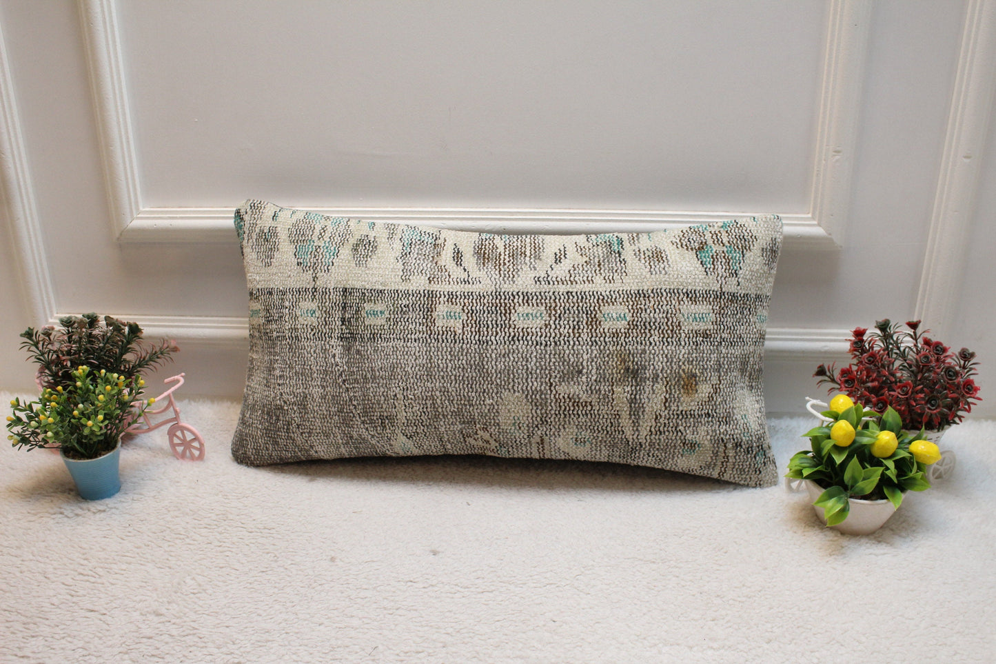 Gray Vintage Turkish Rug Lumbar Pillow Cover: 12x24 inc Wool Kilim