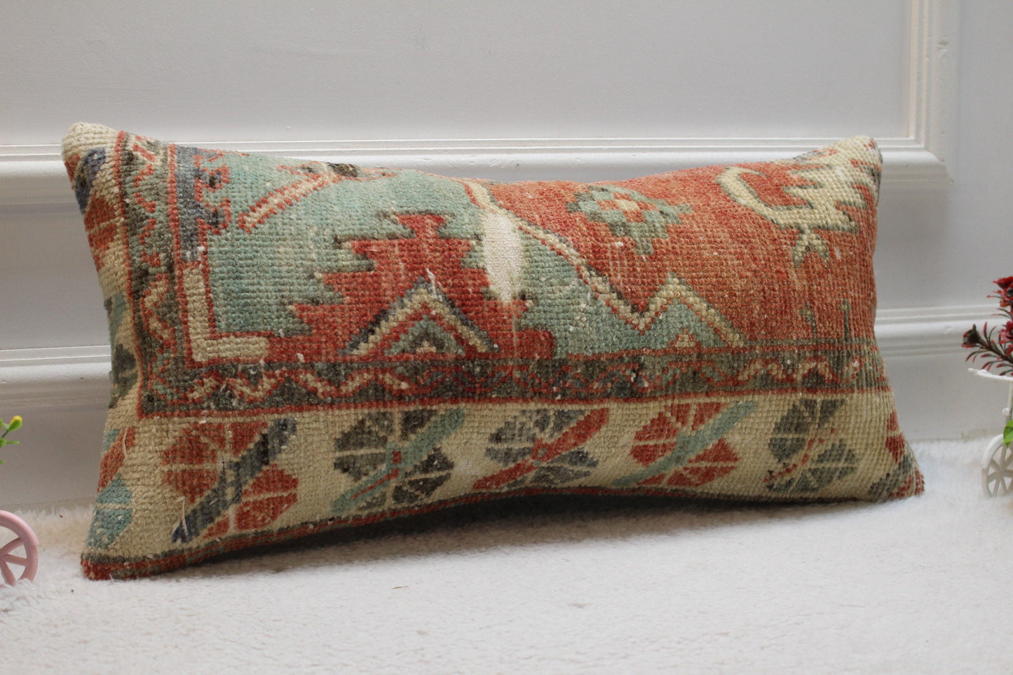 Handmade Turkish Rug Lumbar Pillow Cover: Geometric Kilim Design (12x24 in)