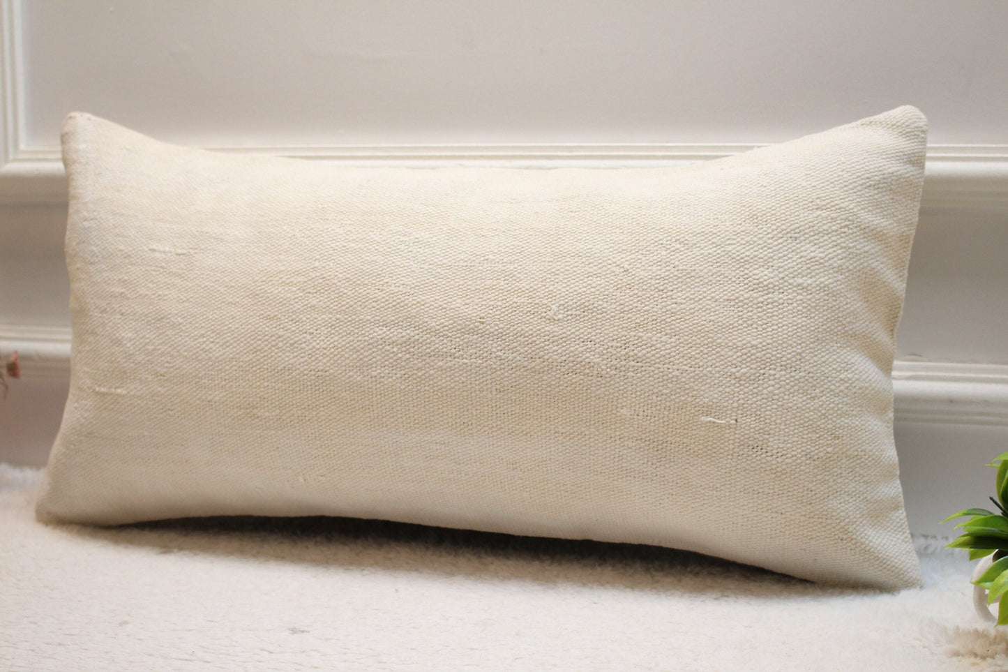 Handmade White Wool Lumbar Pillow Cover: Upcycled Kilim Rug
