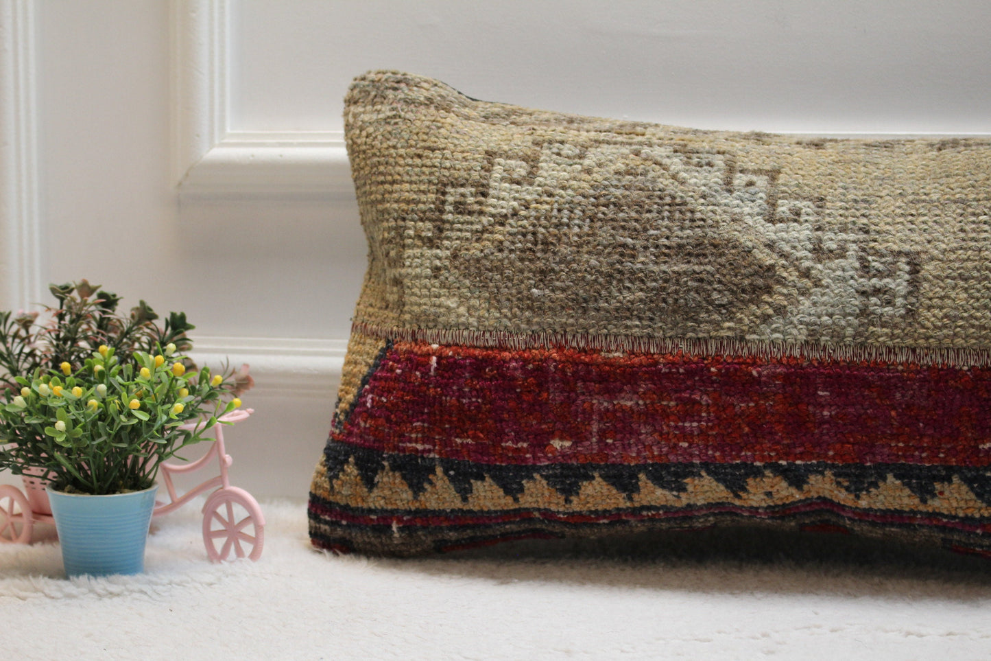 Handwoven Kilim Lumbar Pillow Cover: Upcycled Wool, 12x24 inch