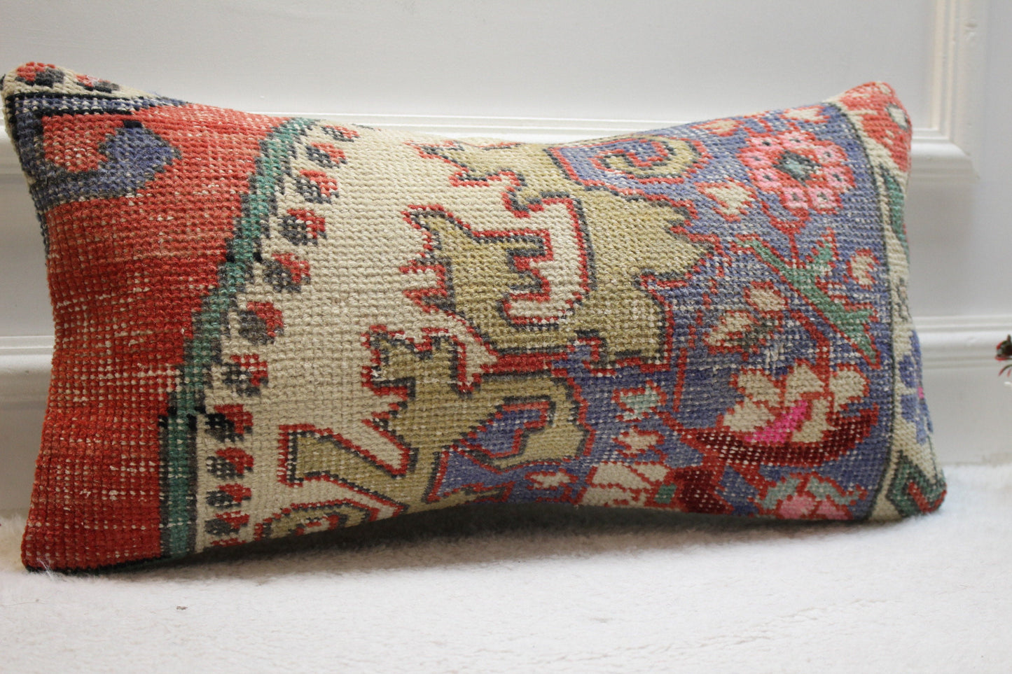 Floral Turkish Rug Lumbar Pillow Cover: Hand-Knotted Wool (12x24 in)