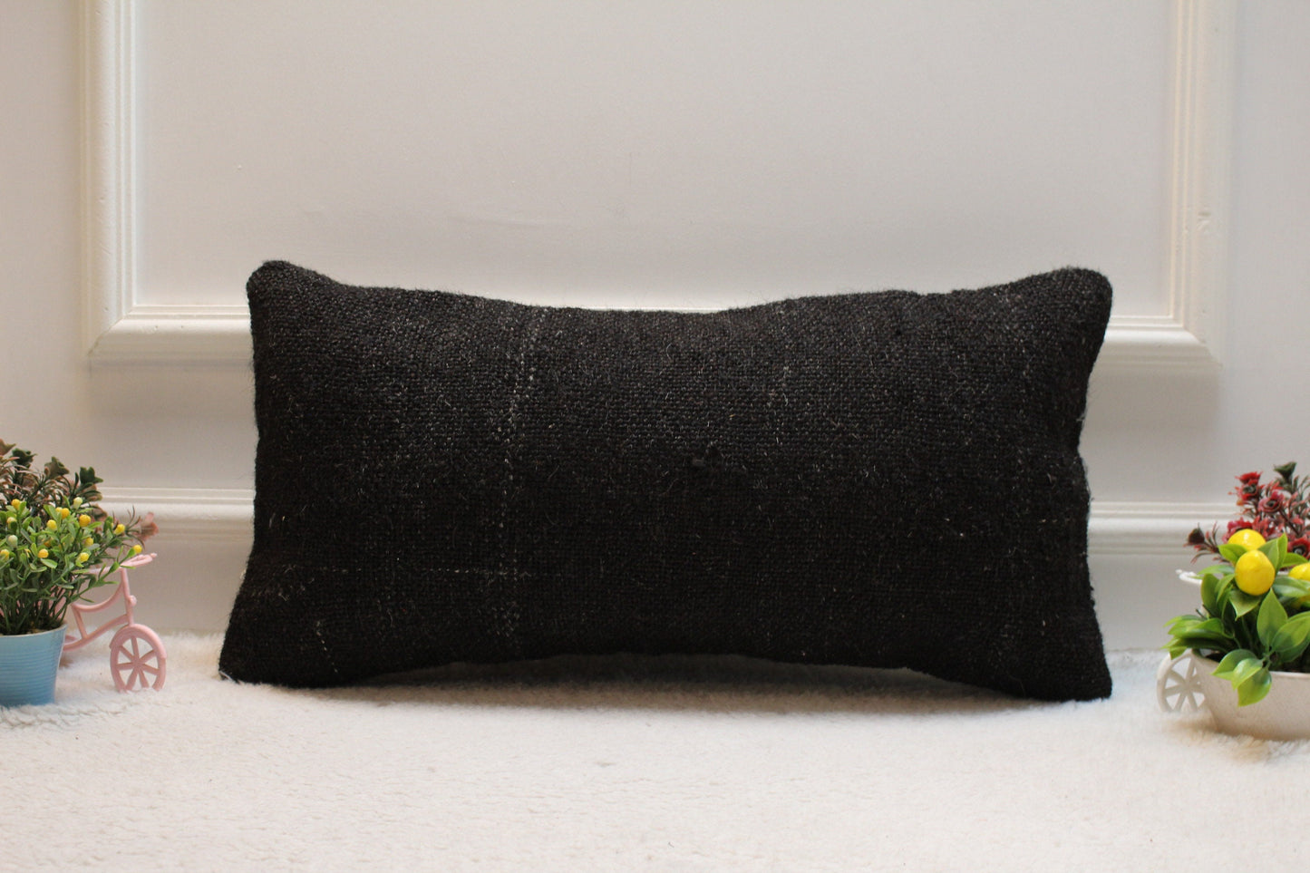 Handmade Black Wool Lumbar Pillow Cover: Woven Rug Design (12x24 in)