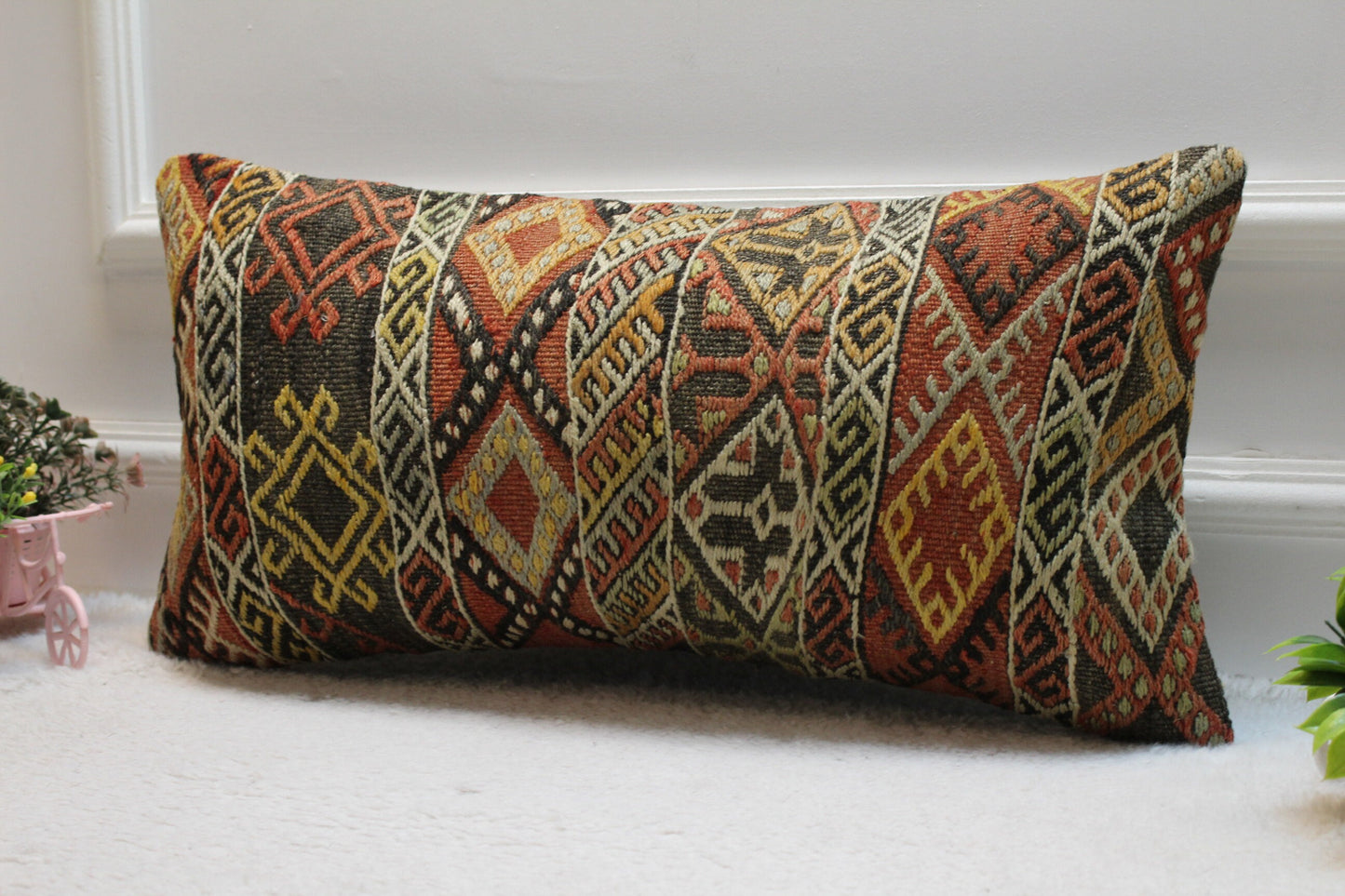 Handmade Wool Lumbar Pillow Cover: Turkish Kilim Rug, 12x24 inch
