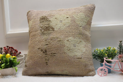 Floral Turkish Rug Pillow Cover: Handmade Vintage Wool Throw Pillow (16x16 in)